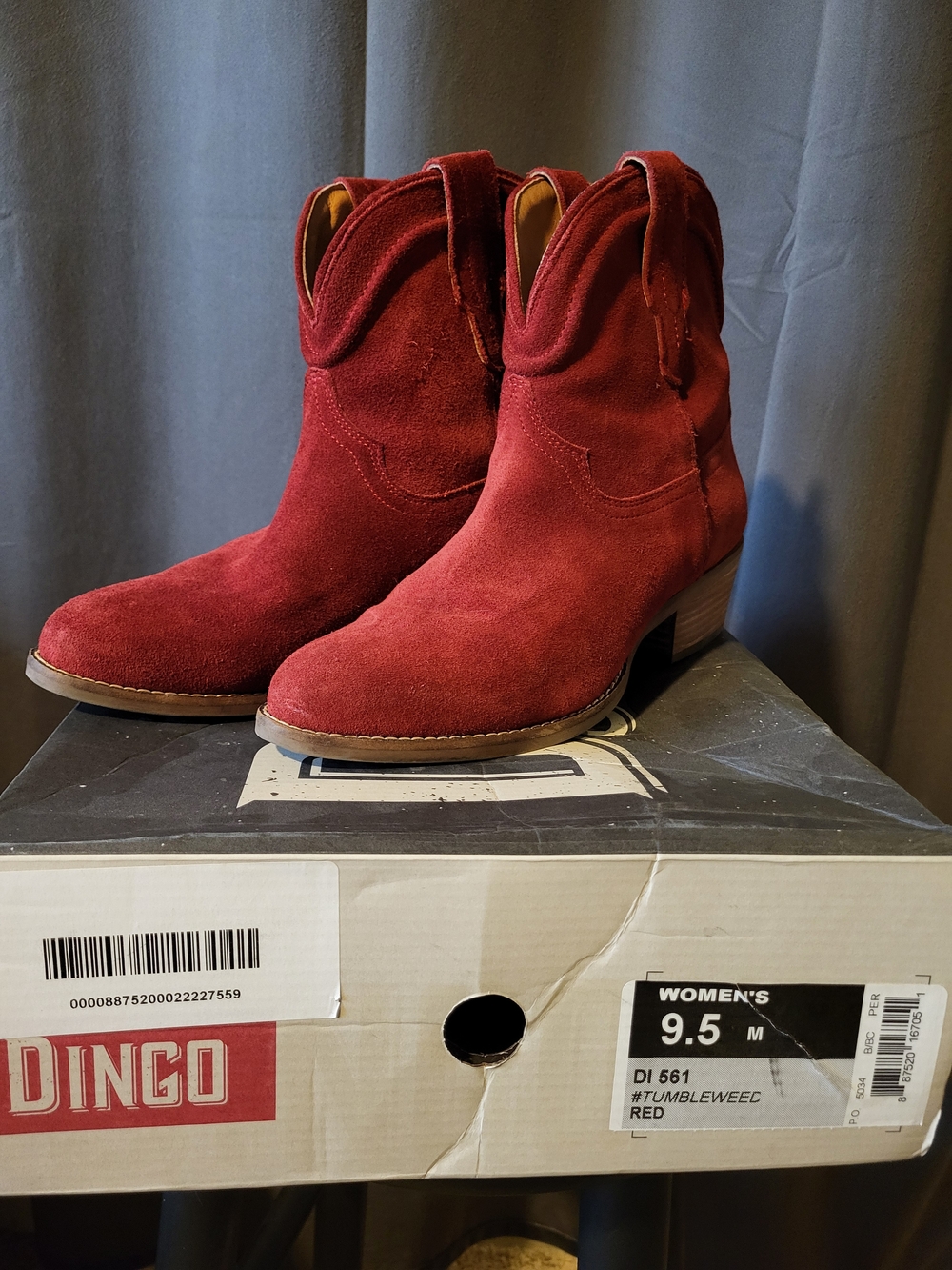 Dingo Women's Red Suede Western Ankle Boots